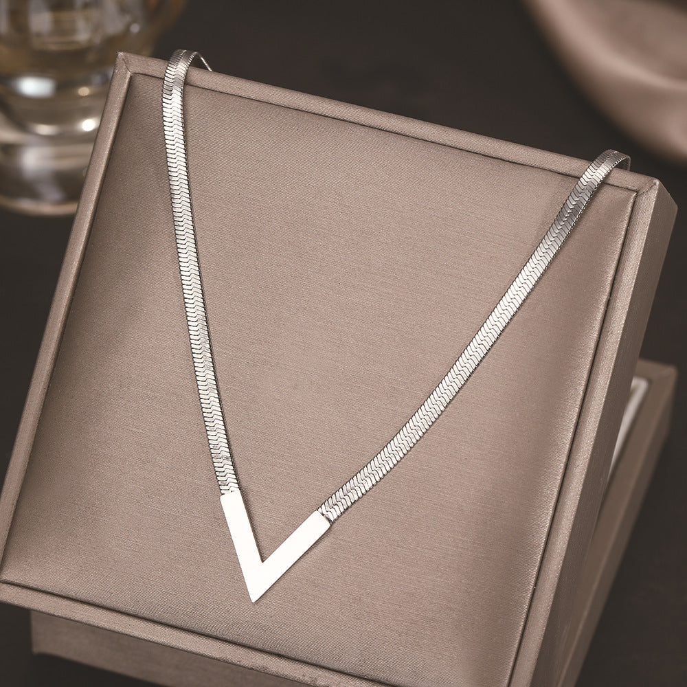 Vienna™ Snake Necklace