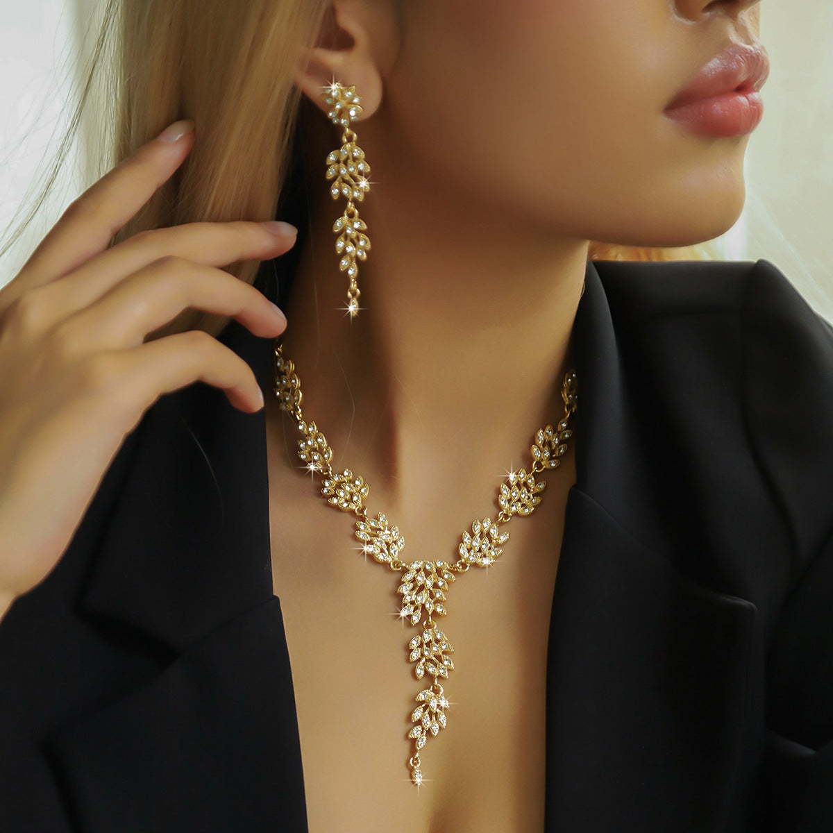 Solène™ Necklace and Earrings Set