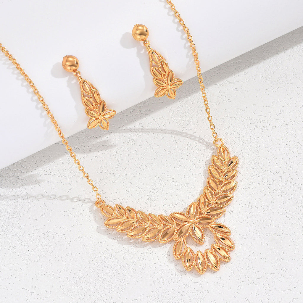 Vivienne™ Gold Necklace and Earrings Set