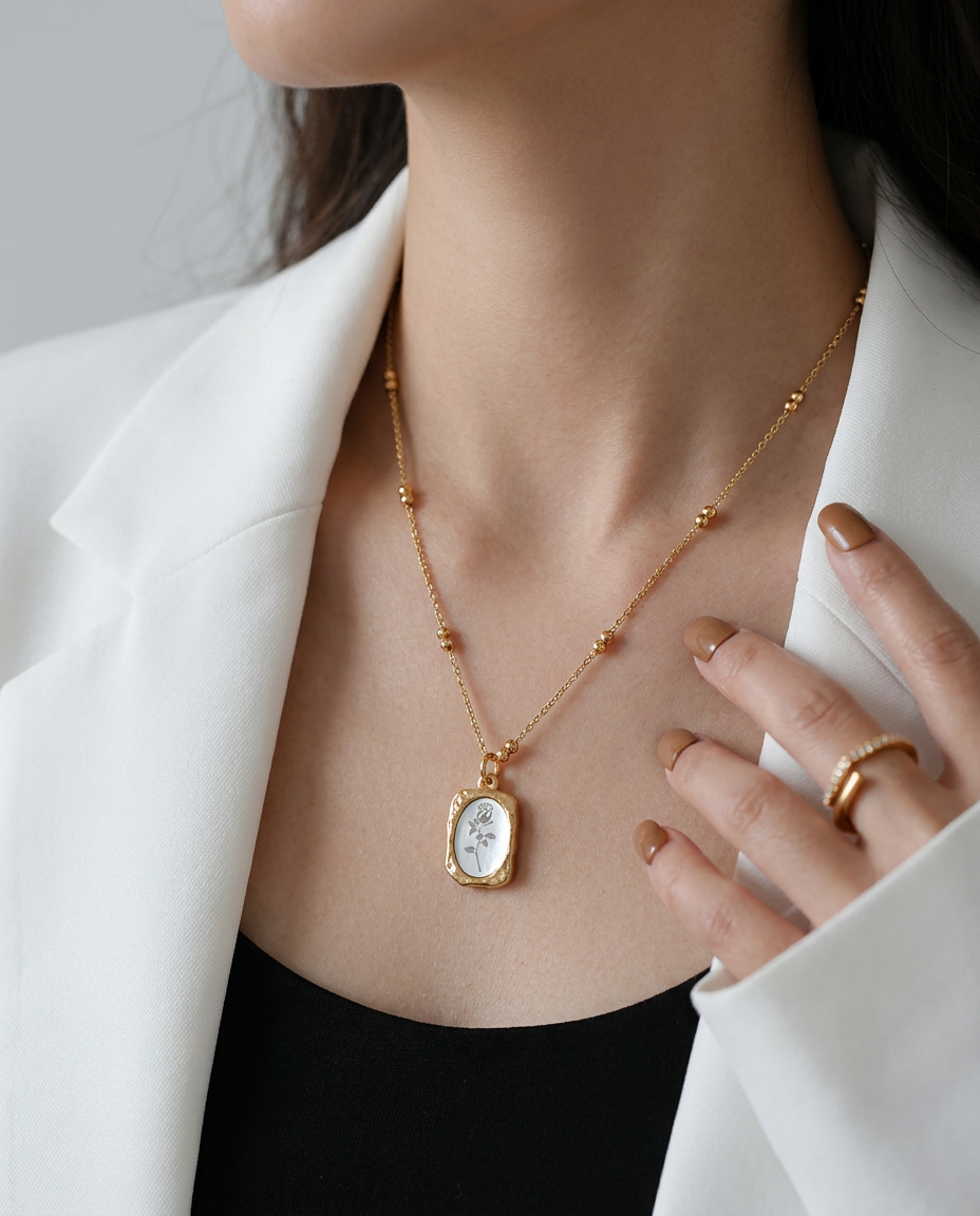 Mirror Rose™ Necklace