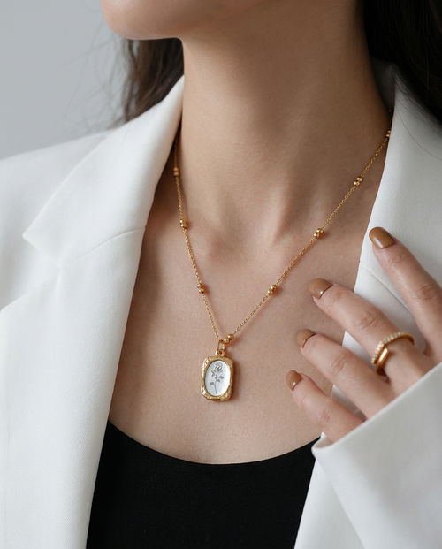 Mirror Rose™ Necklace
